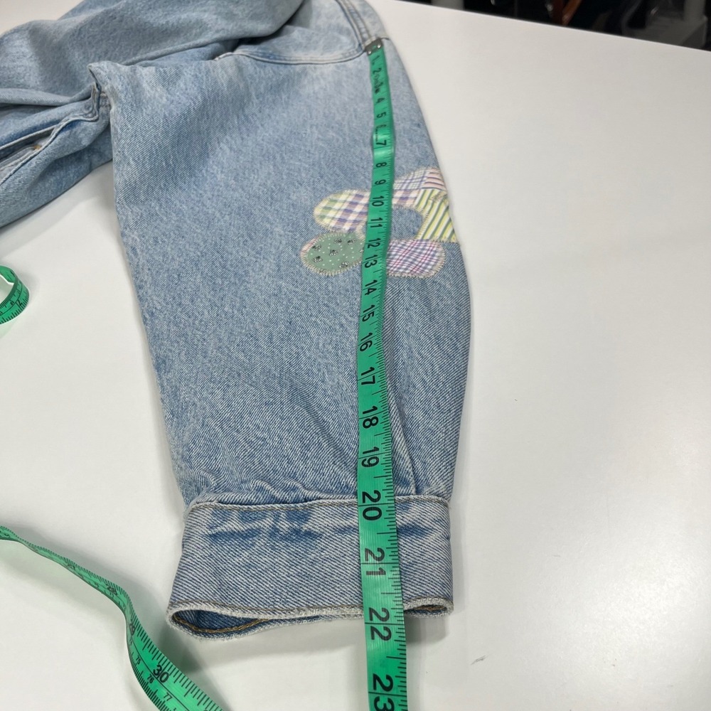 Levi's Premium 90's Trucker Jacket Womens M Fresh As A Daisy Patchwork Jean Coat - Picture 14 of 16